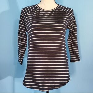 Forever 21 Black/White Striped 3/4 Sleeve Shirt